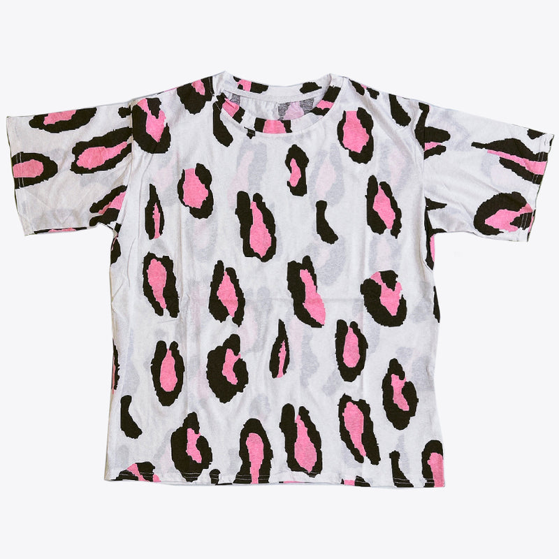 【ヒョウ柄大き目】シンプルTシャツ（ホワイト/ピンク）